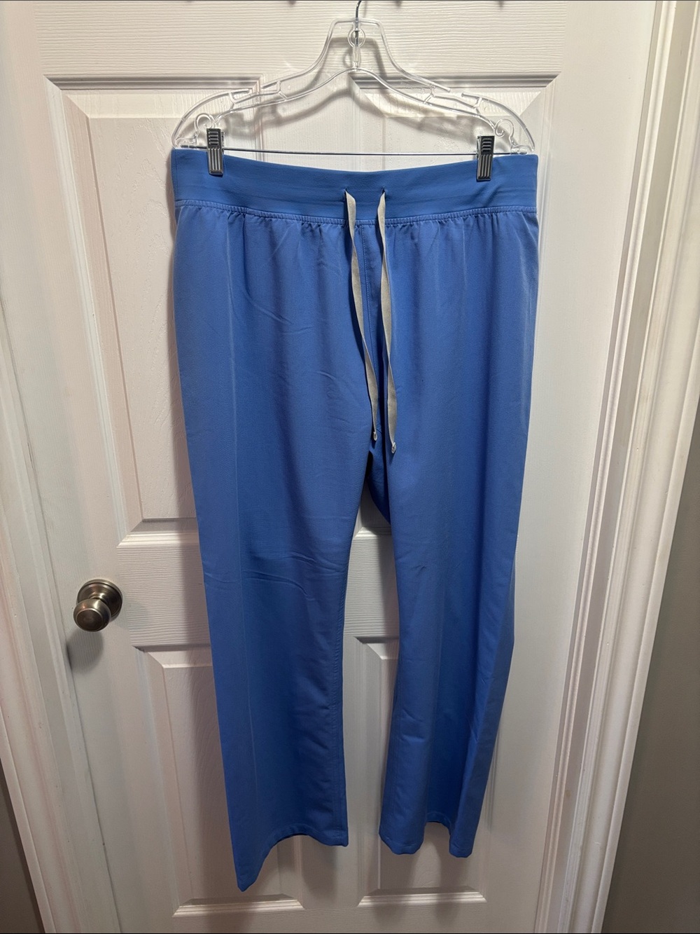 Figs Livingston High-Rise Straight-Leg Scrub Pants